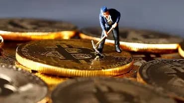 比特币矿工正在为 AI 腾出算力